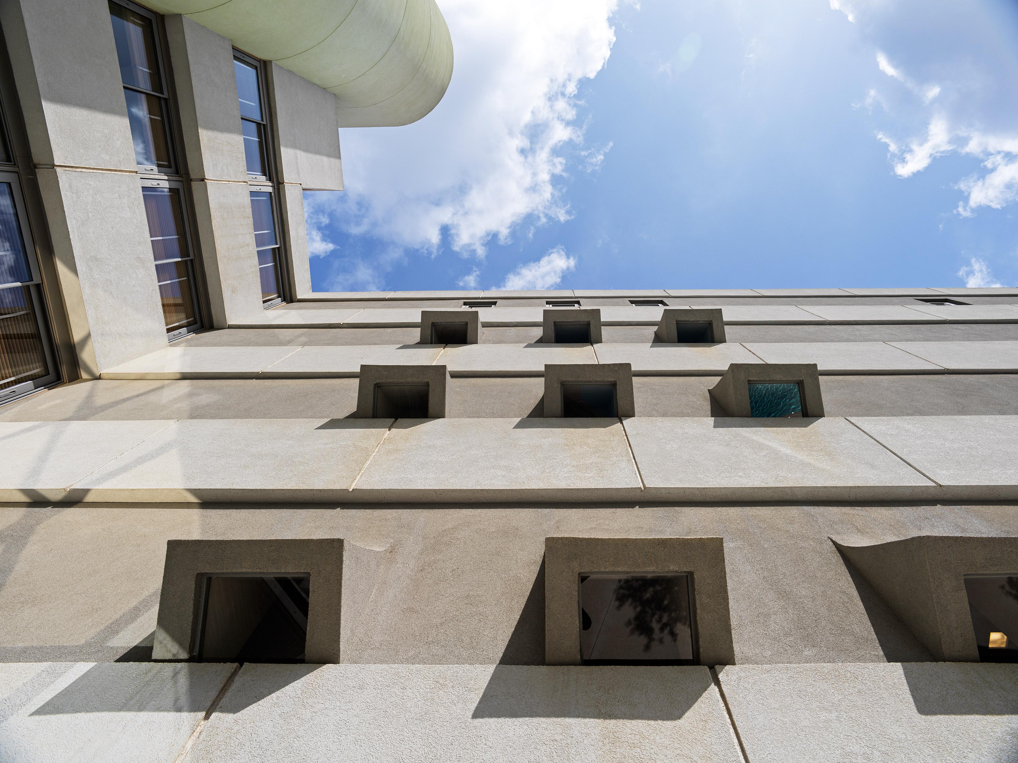 Galaxy Iraklio Hotel Extérieur photo The windows of the building